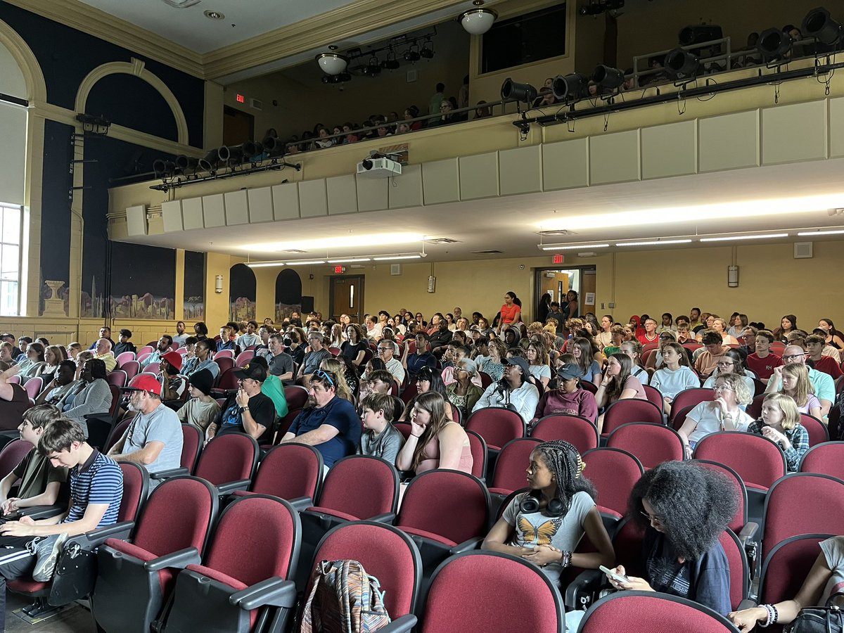 Amazing turnout for Red Devil Day! <a href="/DhhsPto/">DHHS_PTO</a> did an amazing job volunteering. Thank you. We greatly appreciate the huge turnout of parents and students. Today was a fantastic kickoff for the 2025-26 school year 😈 <a href="/DCSD_HSArea/">DCSD - High School Area</a>