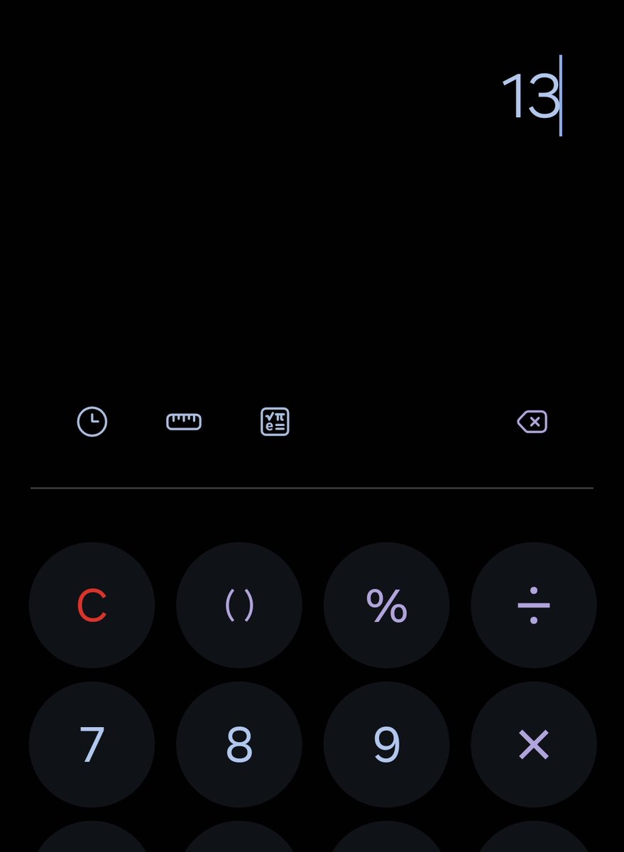 Não aguentei. Tive que apertar!