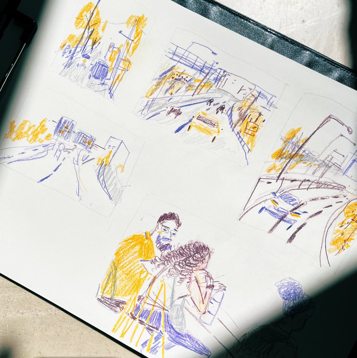 ibouiyu's tweet photo. 移動中のスケッチ
#drawing
#ドローイング
#色鉛筆画 https://t.co/8i25uWaX0P