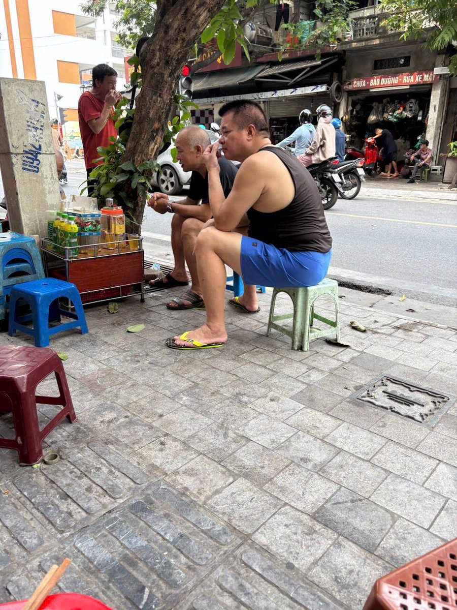 Hong Ha tweet media