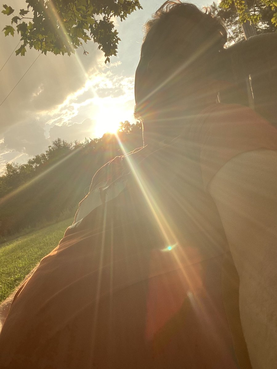 Spartanburg J (@jspartanburg) on Twitter photo Michigan is cool, but man it feels good to be home. As of this Saturday there’s only 4 more weeks till Clemson Football.
#ALLIN
<a href="/CamSmith38/">Gamecock Cam🐔</a> <a href="/TheRobBrownShow/">The Rob Brown Show</a> <a href="/MarcRyanOnAir/">Marc Ryan</a> Michigan is cool, but man it feels good to be home. As of this Saturday there’s only 4 more weeks till Clemson Football.
#ALLIN
<a href="/CamSmith38/">Gamecock Cam🐔</a> <a href="/TheRobBrownShow/">The Rob Brown Show</a> <a href="/MarcRyanOnAir/">Marc Ryan</a>