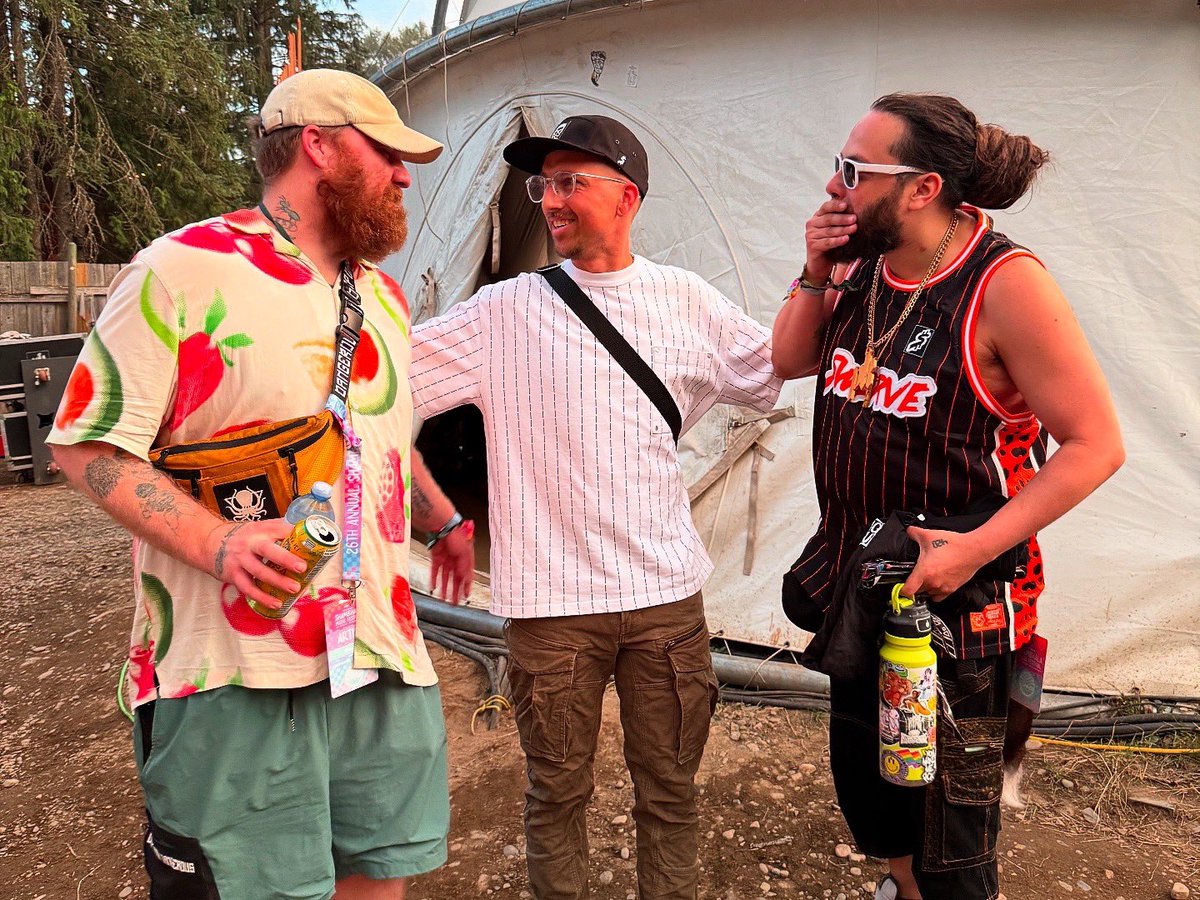 Another amazing weekend on the farm, sharing our music with you wonderful people. ❤️ 🌻 🔊 #shambhala