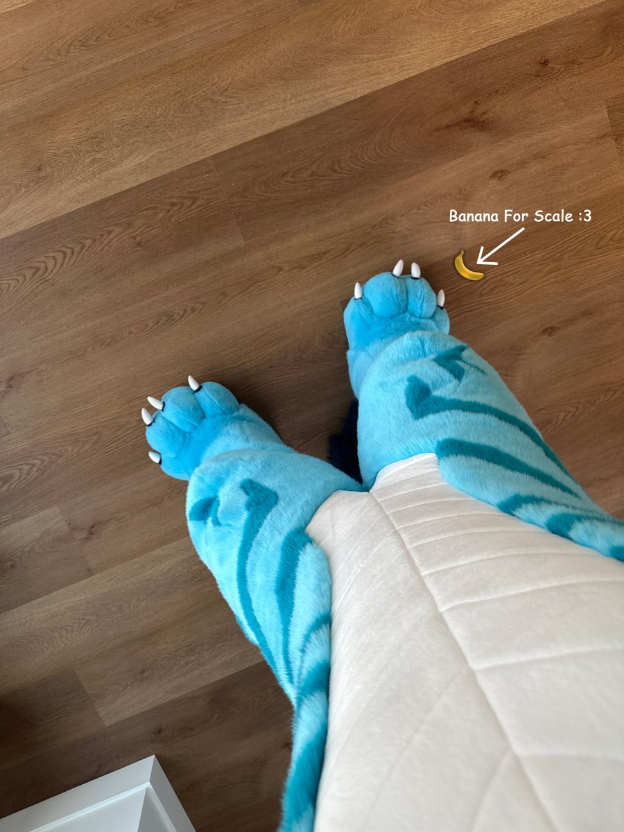 Xil @ LVFC (@xilinxderg) on Twitter photo Yall really liked the loooong noodle so here's another pov, banana included for accurate scale ^_^ Yall really liked the loooong noodle so here's another pov, banana included for accurate scale ^_^