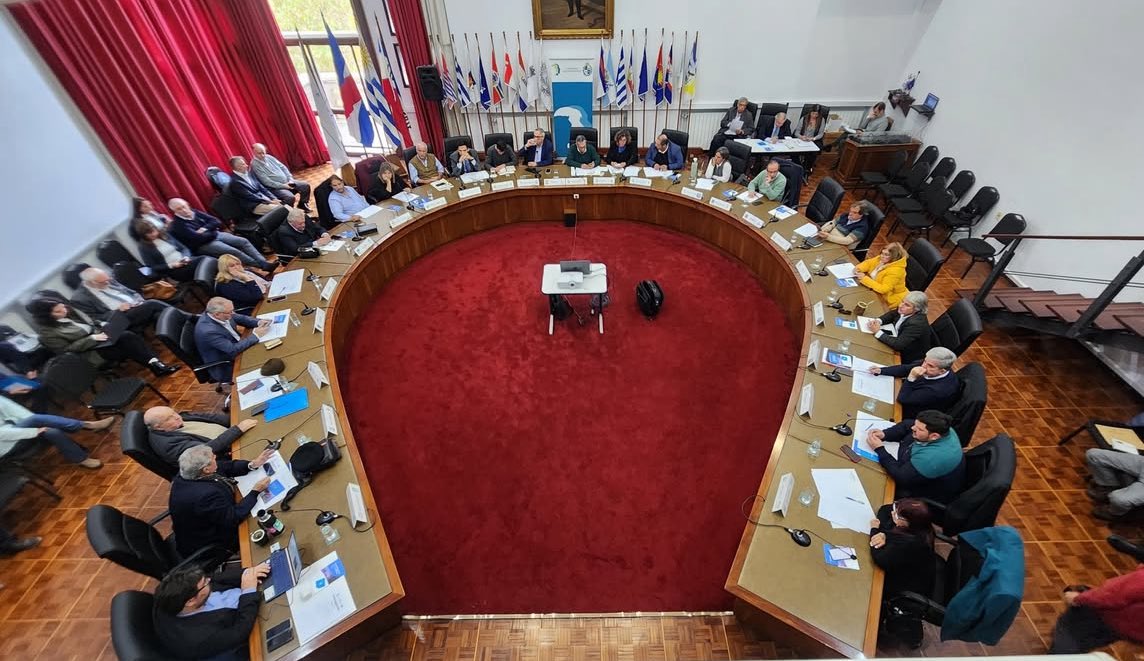 En el <a href="/cintendentesuy/">Congreso de Intendentes</a> alcanzamos un acuerdo histórico con el Gobierno Nacional.A través del diálogo franco y responsable, aseguramos recursos para los 19 departamentos y fortalecimos nuestra participación en el fondo de desarrollo del interior.
¡Cuando hay voluntad, hay acuerdos!