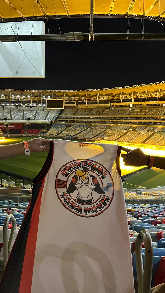 𝖳𝖴𝖣𝖮 𝖯𝖱𝖮𝖭𝖳𝖮 𝖯𝖱𝖠 𝖠𝖬𝖠𝖭𝖧Ã ✅
Urubuzada zona norte presente na montagem do mosaico para o jogo contra o Atlético Mineiro pela <a href="/copadobrasilcbf/">Copa do Brasil</a> !
