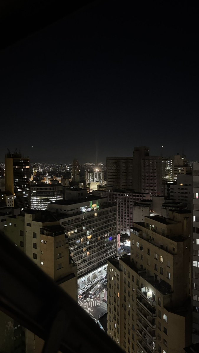 A noite de ontem tava especialmente bonita, com céu limpo