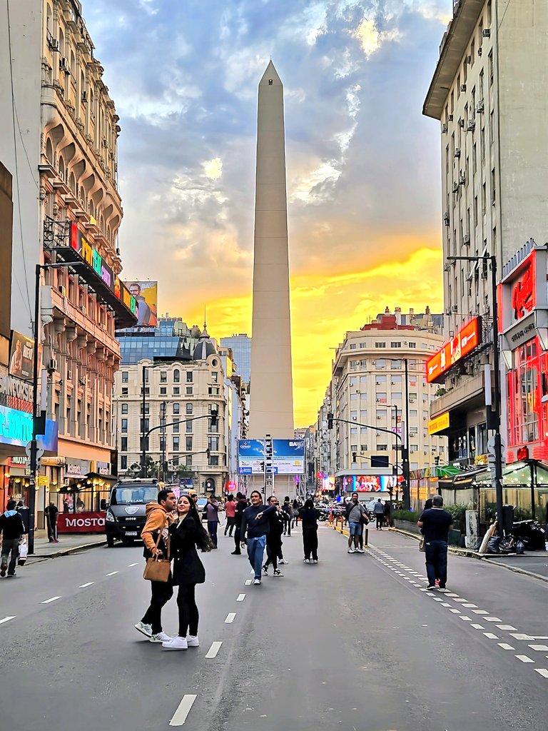 Buenos Aires regalando atardeceres.