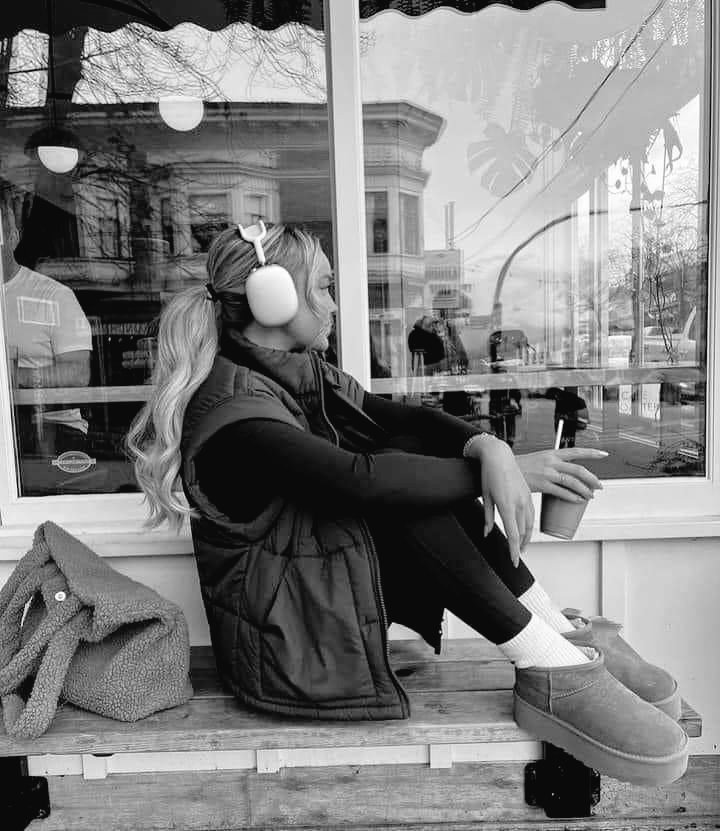 No me falta qué comer, pero sí me falta un mundo donde no tengamos que agradecer por sobrevivir...