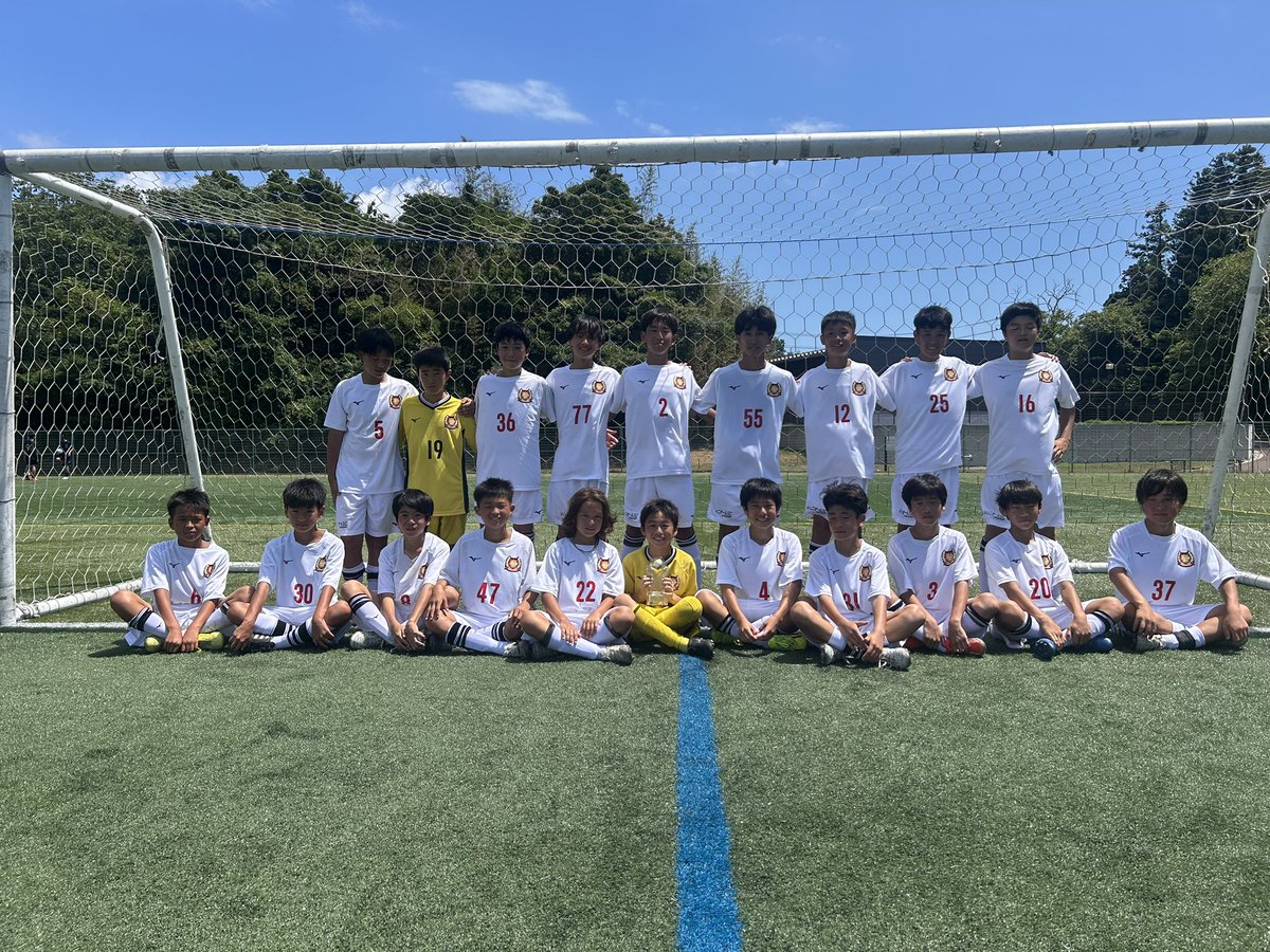 hakubasummercup's tweet photo. 松島サッカーフェスティバルU13大会

ジュニオールR 1(PK0-1)1 ジュニオールW

ジュニオールW が、1次リーグのリベンジを果たし、PKを制して、優勝を飾りました！

おめでとうございます👏

#yokojuni2000 https://t.co/eVHm4TS2eK