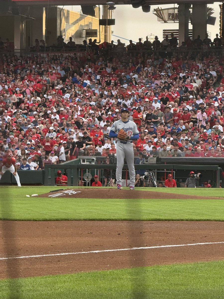 Chris (@cscholl16) on Twitter photo Idc that we lost, just being that close to greatness is awesome!! <a href="/ClaytonKersh22/">Clayton Kershaw</a> <a href="/Dodgers/">Los Angeles Dodgers</a> #greatness #goat2goat Idc that we lost, just being that close to greatness is awesome!! <a href="/ClaytonKersh22/">Clayton Kershaw</a> <a href="/Dodgers/">Los Angeles Dodgers</a> #greatness #goat2goat