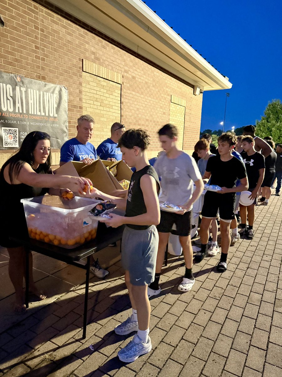 Huge thanks to <a href="/Hillvue/">Hillvue</a> for providing an incredible cookout for our guys tonight! After a long, hot day, we’re really thankful for community supporters who donate time, energy, and great food to make sure our guys get the nourishment they need. #gosouth