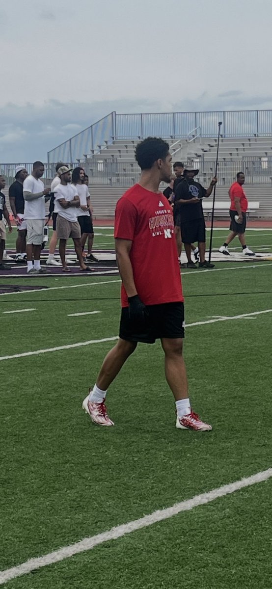 RingsNthingsCA's tweet image. TP3 @ToryP_3 showed up to practice in all @HuskerFootball red. @GregSmithRivals maybe on to something. 🫣
