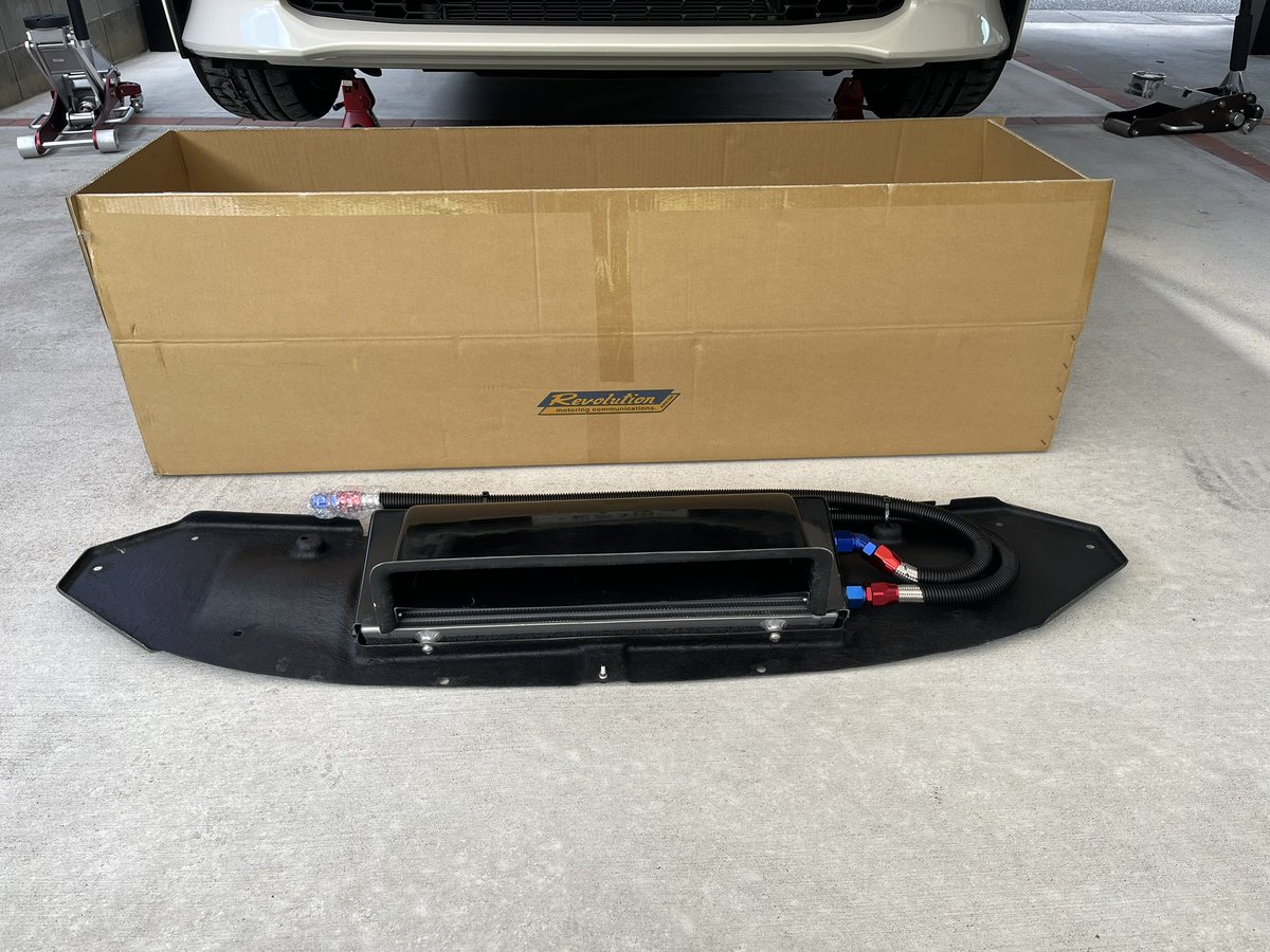 41roll's tweet image. 始めます🧑‍🍳
穴の位置がちょっと心配です…