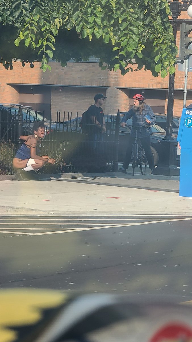 Beautiful Victoria 
#YYJ

😆 🤣 😂 😹 
The fall of Canada needs to be studied 😅