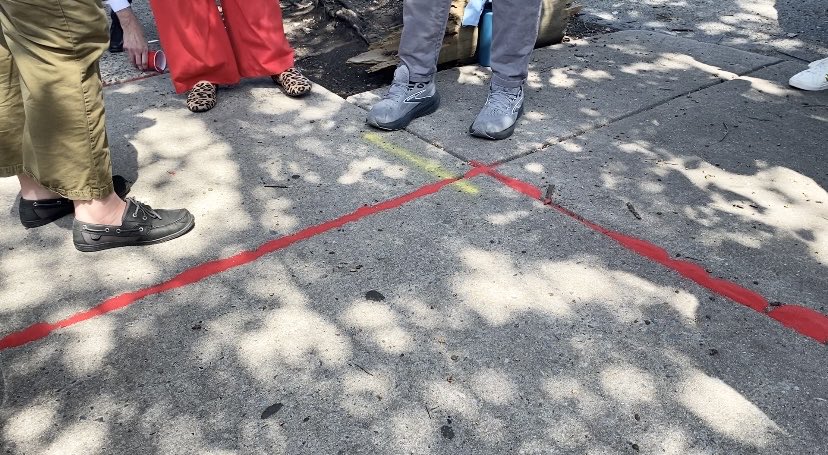 MontcoCourtNews's tweet image. #MontcoPa victim advocates said the #RedSandProject “uses cracks and red sand as powerful metaphors for the vulnerabilities that allow human trafficking to persist in communities.”By filling the cracks together, they made a visible statement that no one should be overlooked.