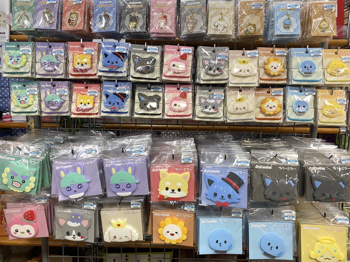 地階売場に新入荷🎵 エンスカイ #JOCHUM 1.ラバーミラー 2.メタル