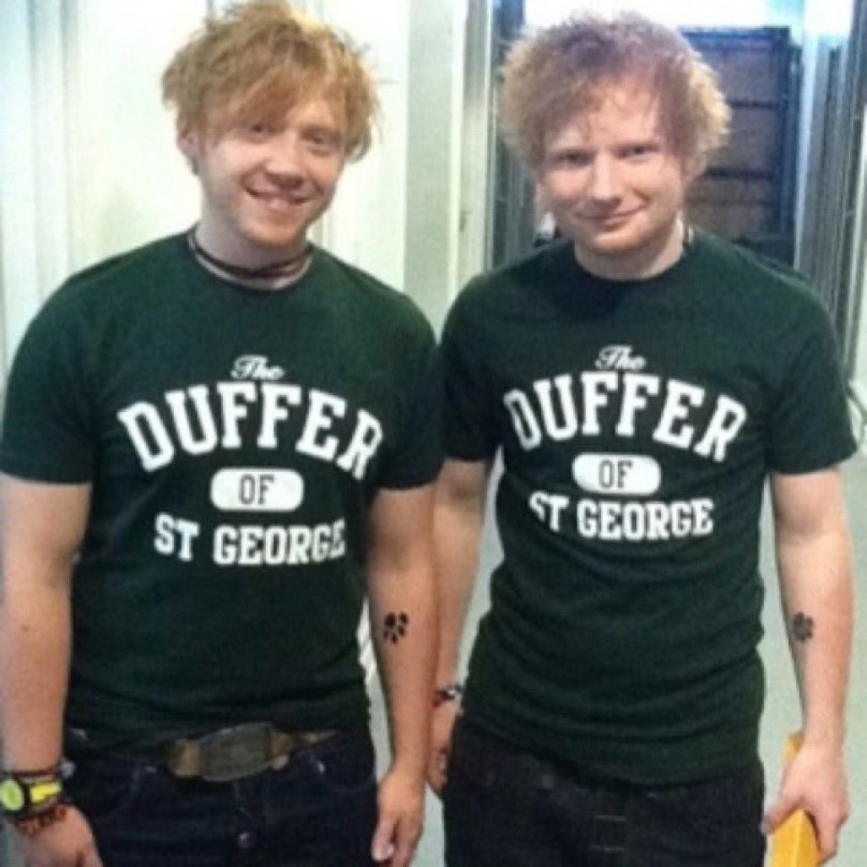 SentSends's tweet image. How my bank accounts look at me after I send all of money online