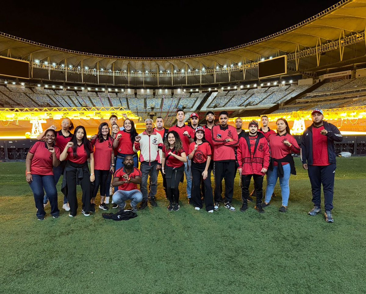 UrubuTT_'s tweet photo. ⚠️ AGORA!

Integrantes das organizadas estão no Maracanã preparando a festa nas arquibancadas para o jogo de amanhã contra o Atlético-MG novamente, agora pela Copa do Brasil. https://t.co/an23CS2B3R