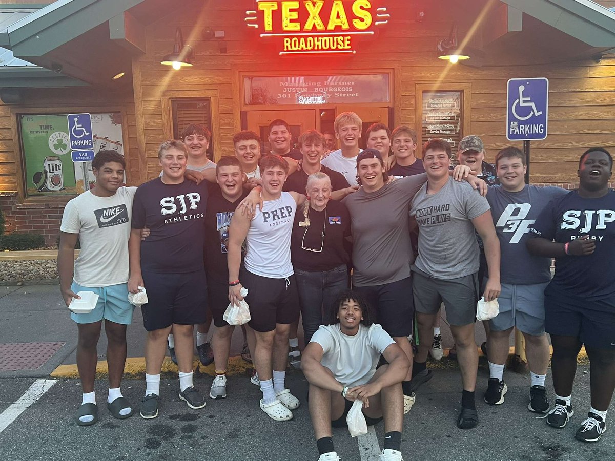 Gio Correa (@giocorrea2026) on Twitter photo Some offseason training with the boys! Big thanks to the Texas Roadhouse staff members who served us with patience and hospitality. Can’t wait to get these pads on with my guys! #team119
<a href="/StJohnsPrepFB/">St. John’s Prep Football</a> Some offseason training with the boys! Big thanks to the Texas Roadhouse staff members who served us with patience and hospitality. Can’t wait to get these pads on with my guys! #team119
<a href="/StJohnsPrepFB/">St. John’s Prep Football</a>