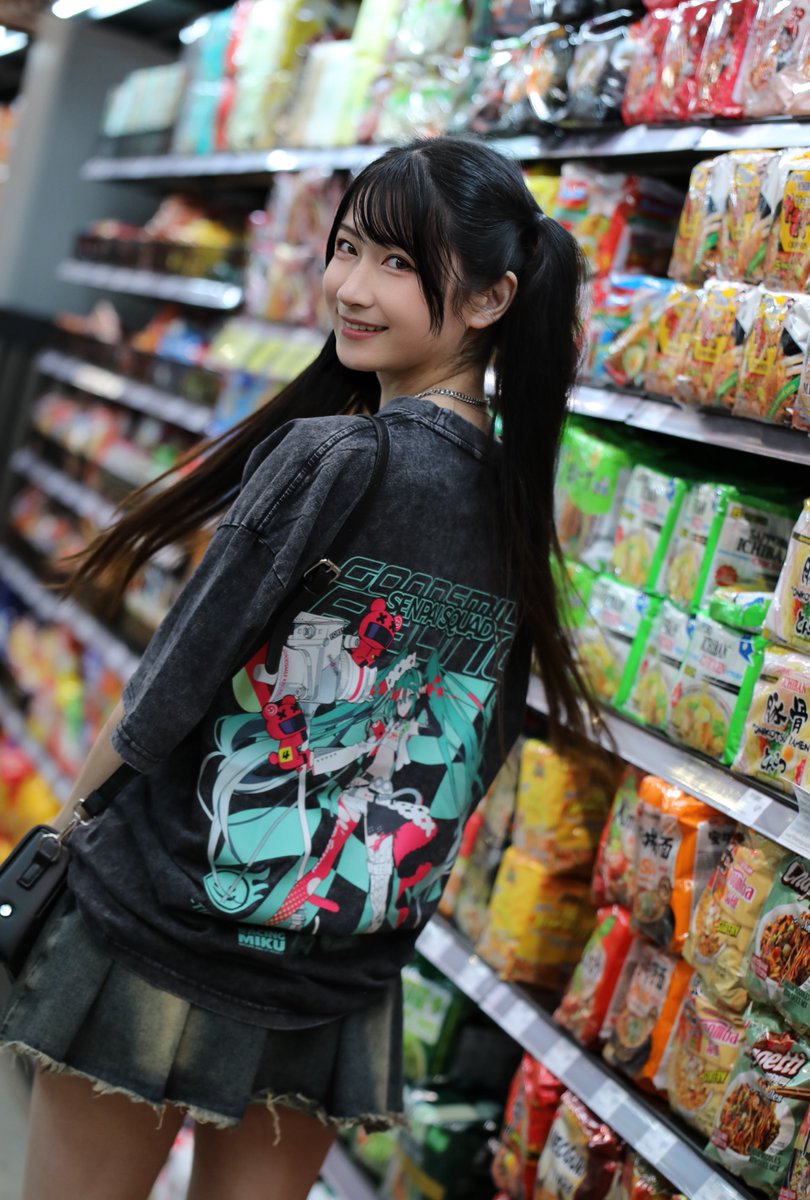 Maid Nagi (@maidnagi) on Twitter photo What ramen flavor is your favorite? 😋
Wearing the <a href="/SenpaiSquadNet/">Senpai Squad</a> x <a href="/goodsmileracing/">GSR公式アカウント</a> US x Racing Miku tshirt!
One of my new favorite anime tshirts 🫣 🤩 What ramen flavor is your favorite? 😋
Wearing the <a href="/SenpaiSquadNet/">Senpai Squad</a> x <a href="/goodsmileracing/">GSR公式アカウント</a> US x Racing Miku tshirt!
One of my new favorite anime tshirts 🫣 🤩