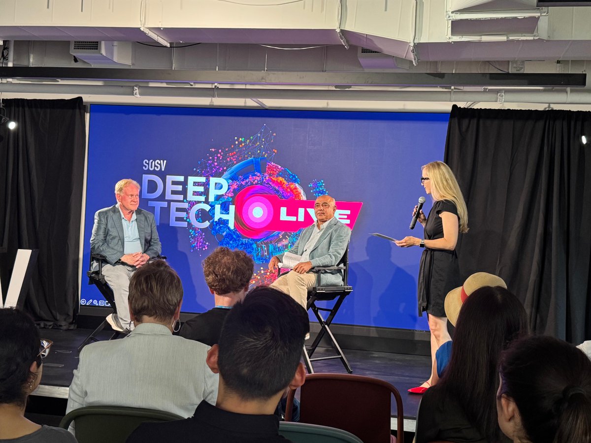 Dr. Robert Lustig dismantles 100 years of nutritional dogma in one line.
“Protein, fat, and carbs all have the same calories per gram—but radically different metabolic effects. That’s why a calorie isn’t a calorie.”

On stage Deborah Zajac introducing Dr Robert Lustig &amp; Mohan