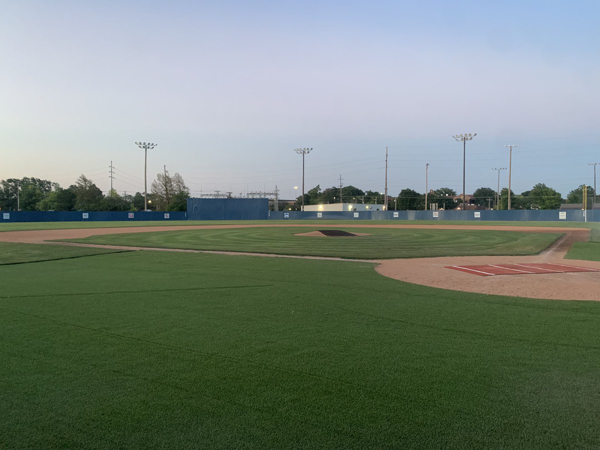 Newman University ✈️✈️

Still looking to add a couple more impact arms for this coming fall
Looking for competitors on the mound that will fill the strike zone! 

DM’s are open