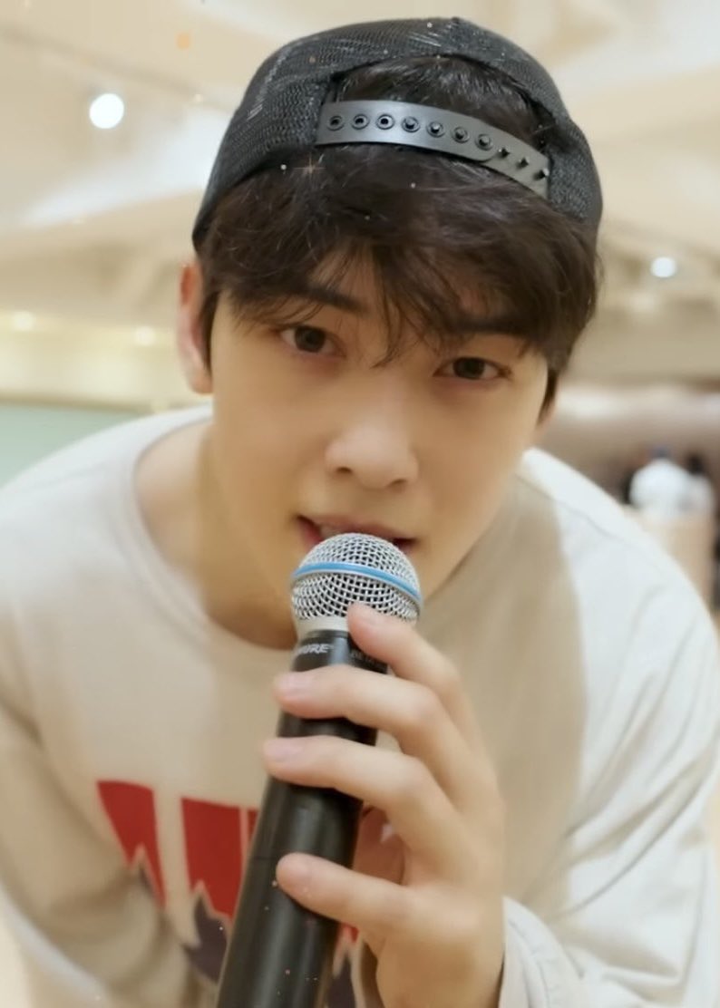 eunwoo_mea's tweet photo. D545
I💖ChaEunWoo
#D545
#CHAEUNWOO https://t.co/ZfykpqBwo7