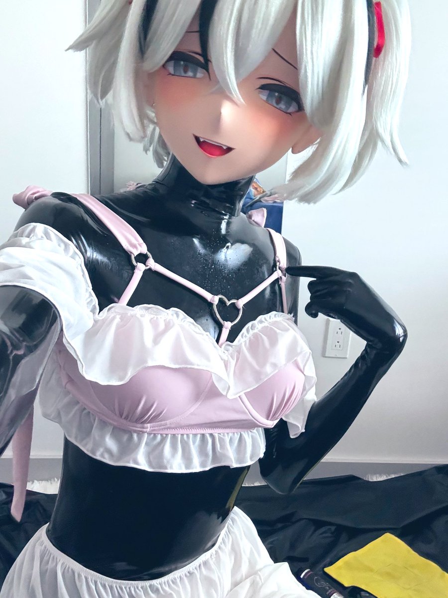 怎么这么多汗呀～
#kigurumi #latex