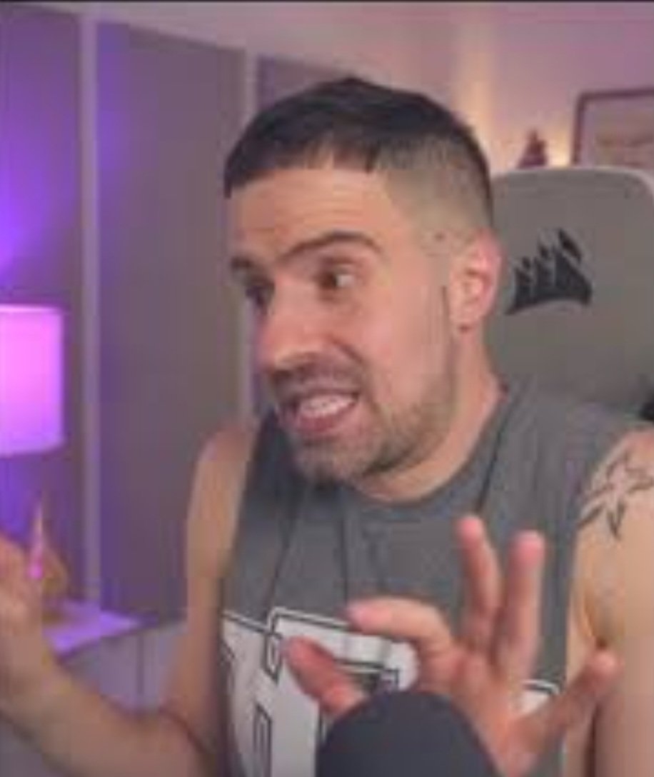 Yo con cero oído musical juzgando una noche más 🤣 #LaVozArgentina