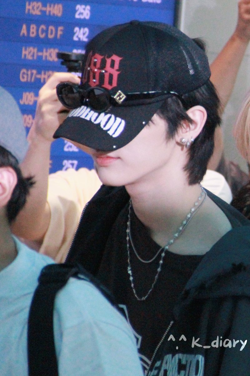 250731🐾
😊😊

#태산 #TAESAN  #보이넥스트도어  #BOYNEXTDOOR