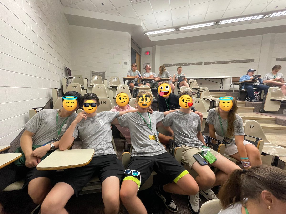 lagerandgospel2's tweet photo. New squads formed prior to free time, makes me happy to see 

#higherthings https://t.co/n4WUFsDjRk