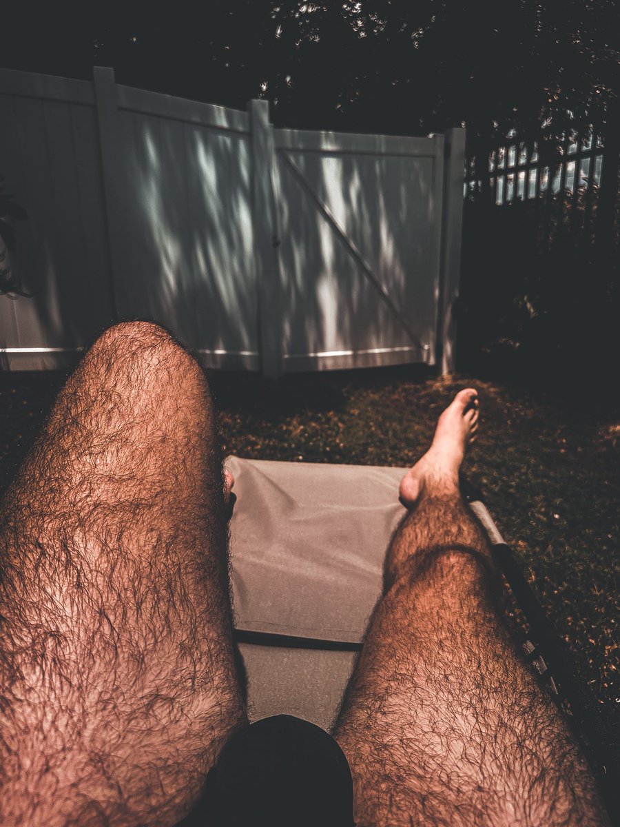 Let’s get tan 😉

#gayhairy #gaybear #gay #gaybulge