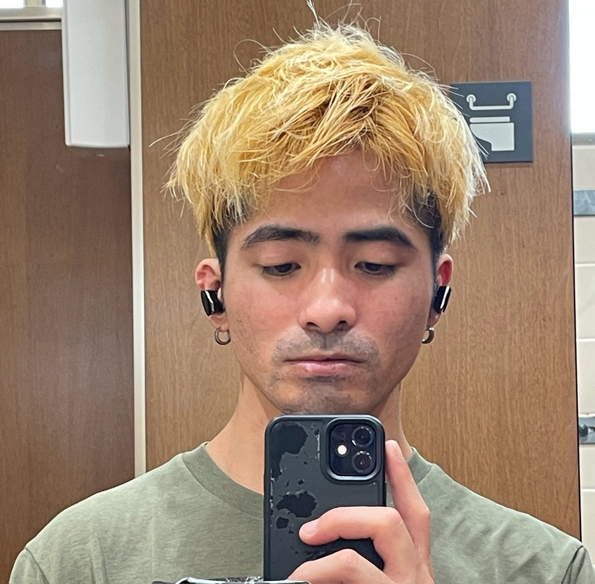 DM下さい〜！

松戸 30G  159-51
#ゲイ
#いいねでフォロー
#拡散希望