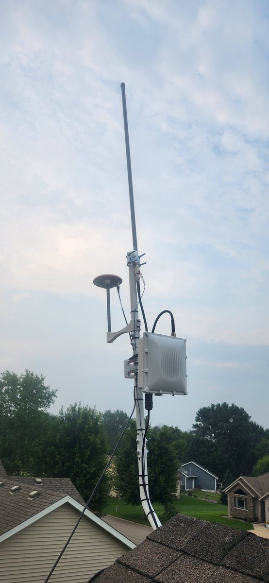 As Founder, CEO, and CTO of <a href="/FrysCrypto/">Samuel Fry | Fry Networks</a>, I still make time to be on the ground; today deploying more $FRY High-End Satellite Miners across southern Minnesota. Alongside <a href="/helium/">Helium🎈</a> and @GEODNET_ miners ( $FRY x $GEOD) to expand our decentralized dataset coverage. 🌐🛰️ #DePIN #IoT