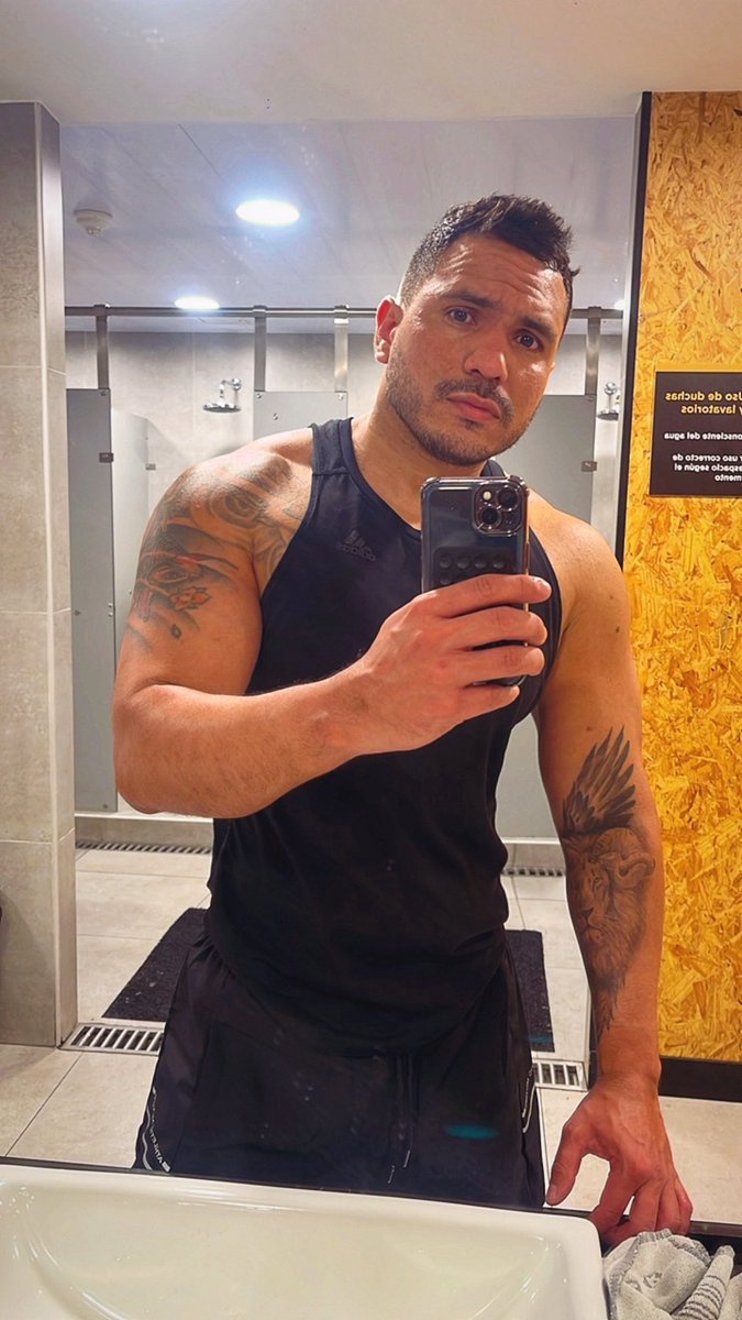 beta1911's tweet photo. #gym https://t.co/c8nMnB804r