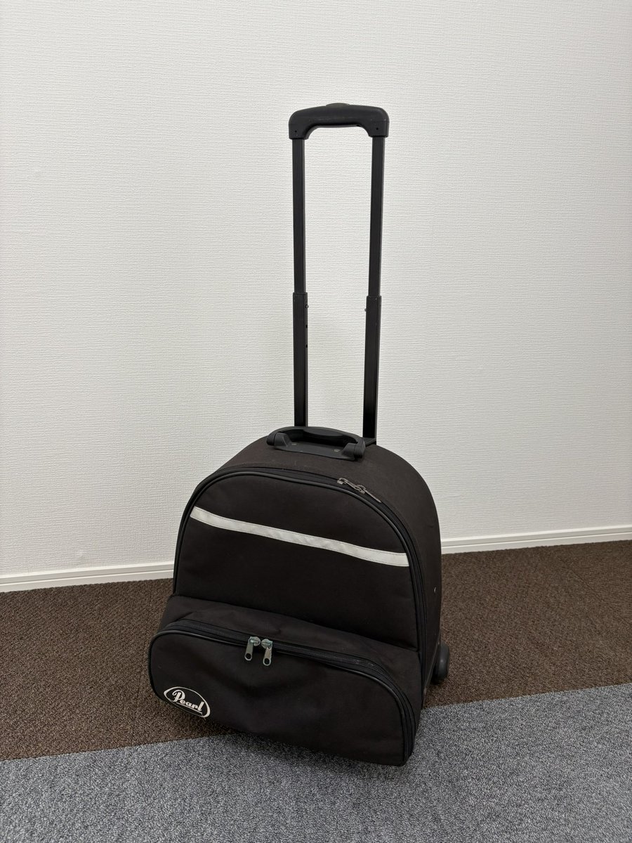 pan_din_ton's tweet photo. 【拡散希望】スネアドラムお譲りします🥁
長年眠らせていた相棒を手放すことにしました😭
数々の試練を一緒に乗り越えてきたので名残惜しいですが…スティールパンに全振りの自分よりも他の方にもっと使ってもらえた方が良いなと思いました😢
↓以下ツリーに詳細書きます！ご検討お願いします！！！ https://t.co/j5Xhv1qx0U