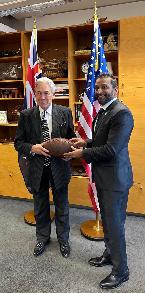 NewZealandMFA's tweet image. The Minister was pleased to host FBI Director Kash Patel for talks in Wellington yesterday. 

They discussed: 

-the close security relationship between New Zealand and the United States; 

-law and order issues facing the Pacific; and

-New Zealand-US cooperation here and in the…