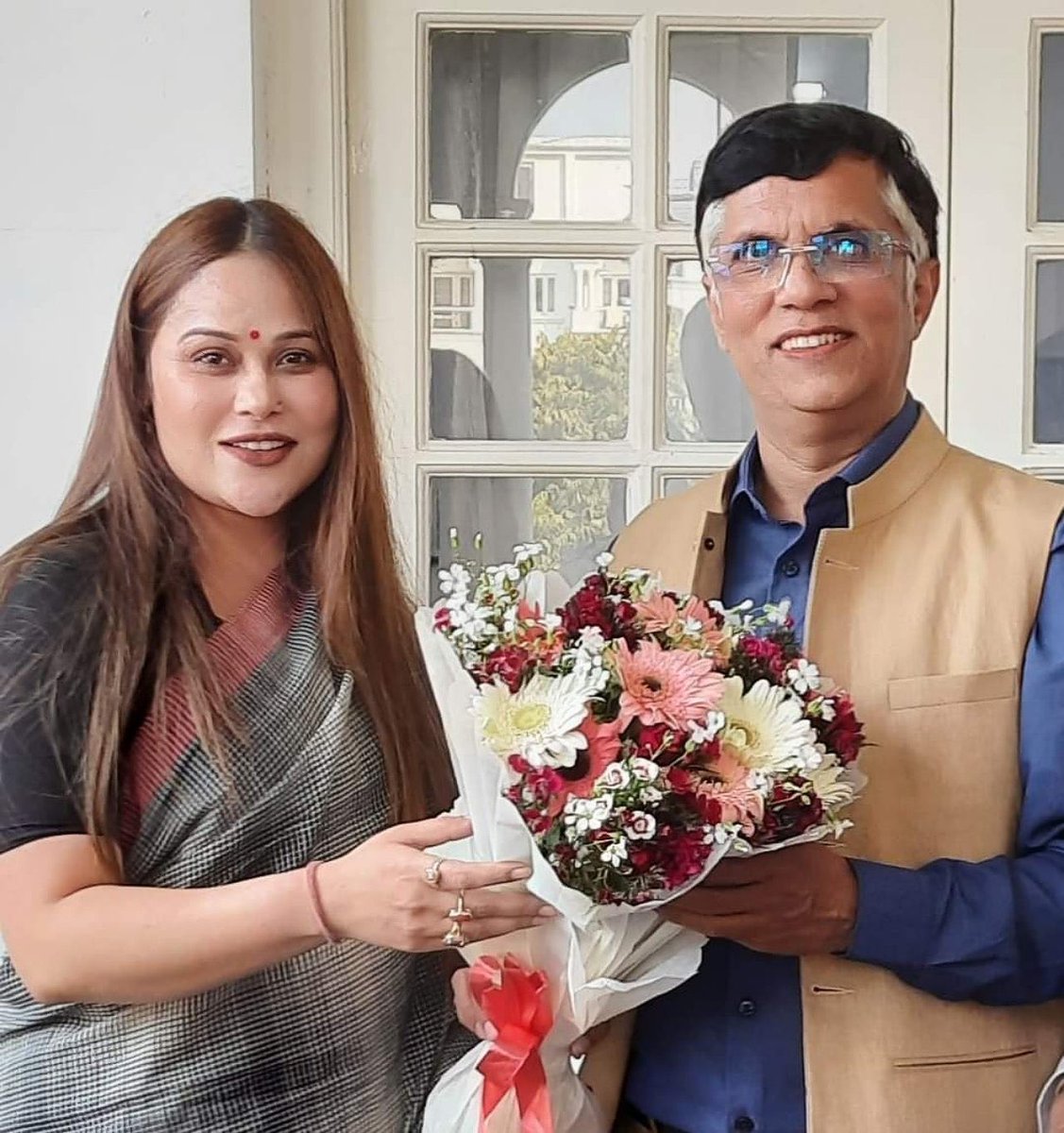 Priyanka Gupta (@priyanka81_inc) on Twitter photo рдЕрдЦрд┐рд▓ рднрд╛рд░рддреАрдп рдХрд╛рдВрдЧреНрд░реЗрд╕ рдХрдореЗрдЯреА рдХреЗ рдореАрдбрд┐рдпрд╛ рдПрд╡рдВ рдХрдореНрдпреБрдирд┐рдХреЗрд╢рди рдЕрдзреНрдпрдХреНрд╖ рдЖрджрд░рдгреАрдп рд╢реНрд░реА <a href="/Pawankhera/">Pawan Khera ЁЯЗоЁЯЗ│</a> рдЬреА рдХреЛ рдЬрдиреНрдорджрд┐рди рдХреА рд╣рд╛рд░реНрджрд┐рдХ рд╢реБрднрдХрд╛рдордирд╛рдПрдВред рдЕрдЦрд┐рд▓ рднрд╛рд░рддреАрдп рдХрд╛рдВрдЧреНрд░реЗрд╕ рдХрдореЗрдЯреА рдХреЗ рдореАрдбрд┐рдпрд╛ рдПрд╡рдВ рдХрдореНрдпреБрдирд┐рдХреЗрд╢рди рдЕрдзреНрдпрдХреНрд╖ рдЖрджрд░рдгреАрдп рд╢реНрд░реА <a href="/Pawankhera/">Pawan Khera ЁЯЗоЁЯЗ│</a> рдЬреА рдХреЛ рдЬрдиреНрдорджрд┐рди рдХреА рд╣рд╛рд░реНрджрд┐рдХ рд╢реБрднрдХрд╛рдордирд╛рдПрдВред