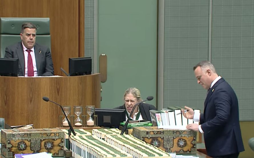 This guy <a href="/TimWilsonMP/">Tim Wilson</a> - thinks he's so bloody clever, but seemingly clueless on parliamentary procedure. Having to be schooled today on the basics by The Speaker and Leader of the House must be pretty humiliating
#auspol