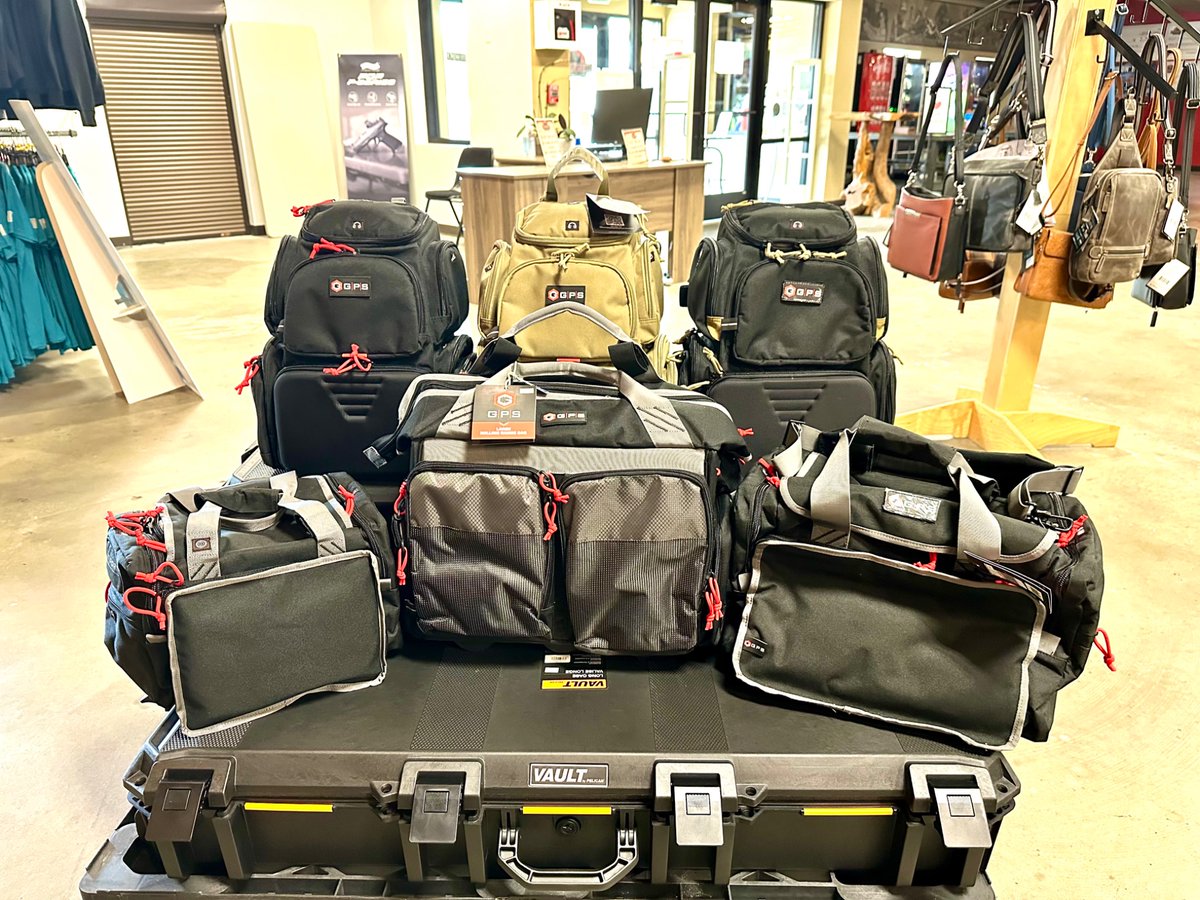 BConeShooting's tweet image. GPS range bags = smart, secure, organized.
Foam handgun dividers, fold-out work surface, gear pockets.

A favorite with Bristlecone staff and customers- have you checked them out them in-store?

#GPSBags #RangeReady #BristleconeGear