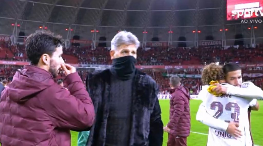 Nome: Renato Portaluppi

Profissão: Pai do Inter e dono dessa porcaria de estádio