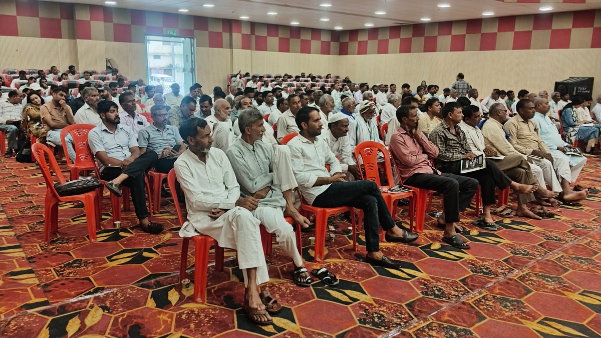 जनपद सहारनपुर में APEDA, BEDF के सहयोग से बासमती धान में पेस्टिसाइड्स के उचित उपयोग तथा उन्नत कृषि विधियों के अनुप्रयोग के संबंध में प्रशिक्षण कार्यक्रम का आयोजन किया गया। जिसमें लगभग 250 कृषकों के द्वारा  प्रतिभाग किया गया। 

<a href="/spshahibjp/">Surya Pratap Shahi</a> <a href="/BaldevAulakh/">Baldev Singh Aulakh</a> <a href="/myogiadityanath/">Yogi Adityanath</a> <a href="/UPGovt/">Government of UP</a>