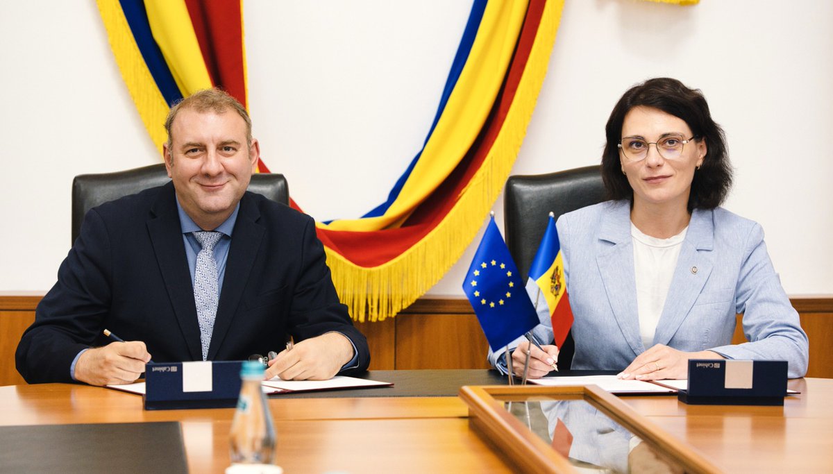 EUPM MOLDOVA (@eupmmoldova) on Twitter photo EUPM continues to support 🇲🇩<a href="/MIAMoldova/">Ministry of Internal Affairs of Moldova</a> including towards the creation of a Center for Coordination for Critical Infrastructure. This will enhance Moldova's capacities to anticipate, manage and respond to complex challenges, including hybrid threats. EUPM continues to support 🇲🇩<a href="/MIAMoldova/">Ministry of Internal Affairs of Moldova</a> including towards the creation of a Center for Coordination for Critical Infrastructure. This will enhance Moldova's capacities to anticipate, manage and respond to complex challenges, including hybrid threats.