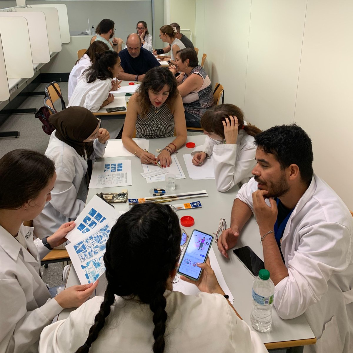 🍧🎨 Cerramos el curso con un mural… y reforzando vínculos dentro de <a href="/foodupv/">FoodUPV</a> a través de actividades de #TeamBuilding. Nos reencontramos en septiembre con energías renovadas. Bon Estiu! ¡Feliz Verano! Happy Summer! #alimentos #personas #equipo #ciencia #investigación #UPV