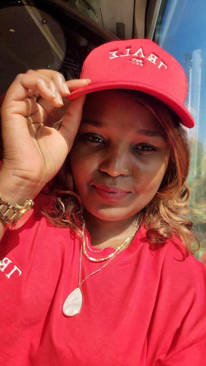 TRALEOfficial's tweet photo. Paint the sky red with our trucker cap and tee from our redefined SS25 2.0 collection.
.
.
Shop now🛍 @TRALEOfficial 

Explore our collections:
https://t.co/7xhtbh6Et7 https://t.co/zzxAXgPgeW
