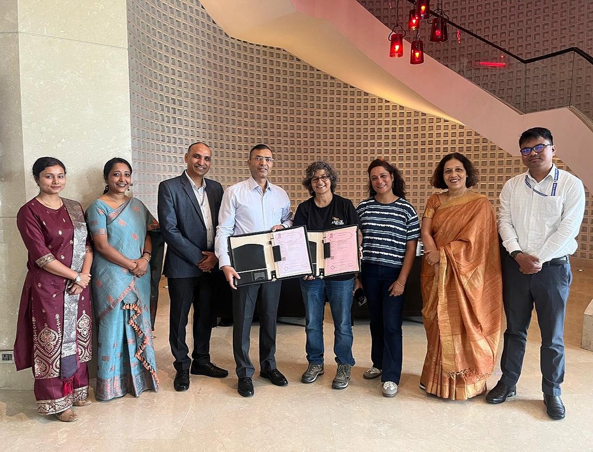 Assam Skill University has signed an MoU with Green Hub, a Dusty Foot Foundation initiative, to empower youth through visual media, research &amp; training in wildlife, environment &amp; sustainable tourism. 🌿📽️

#ASUxGreenHub #MoUSigning #YouthForNature #SustainableTourism