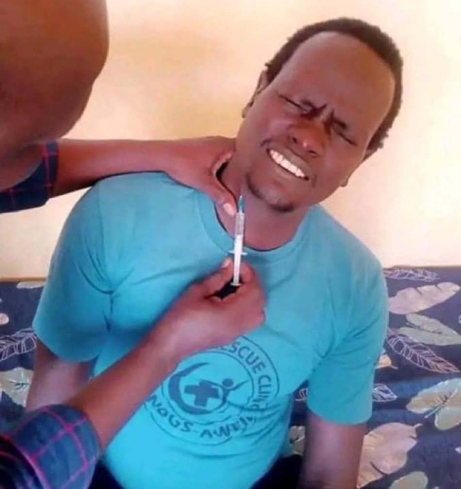 When you’re dating the same girl with the doctor 😂