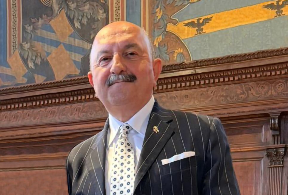 L'Imprenditore (@l_imprenditore) on Twitter photo Oggi siamo in Umbria per conoscere una bella realtà, in crescita e molto proiettata sui mercati esteri: <a href="/ElcomSystem/">Elcom System s.p.a.</a>.
Abbiamo ripercorso le principali tappe del loro cammino insieme all'Ad Giammario Granieri.
La nostra intervista ⬇️
limprenditore.com/elcom-system-l… Oggi siamo in Umbria per conoscere una bella realtà, in crescita e molto proiettata sui mercati esteri: <a href="/ElcomSystem/">Elcom System s.p.a.</a>.
Abbiamo ripercorso le principali tappe del loro cammino insieme all'Ad Giammario Granieri.
La nostra intervista ⬇️
limprenditore.com/elcom-system-l…