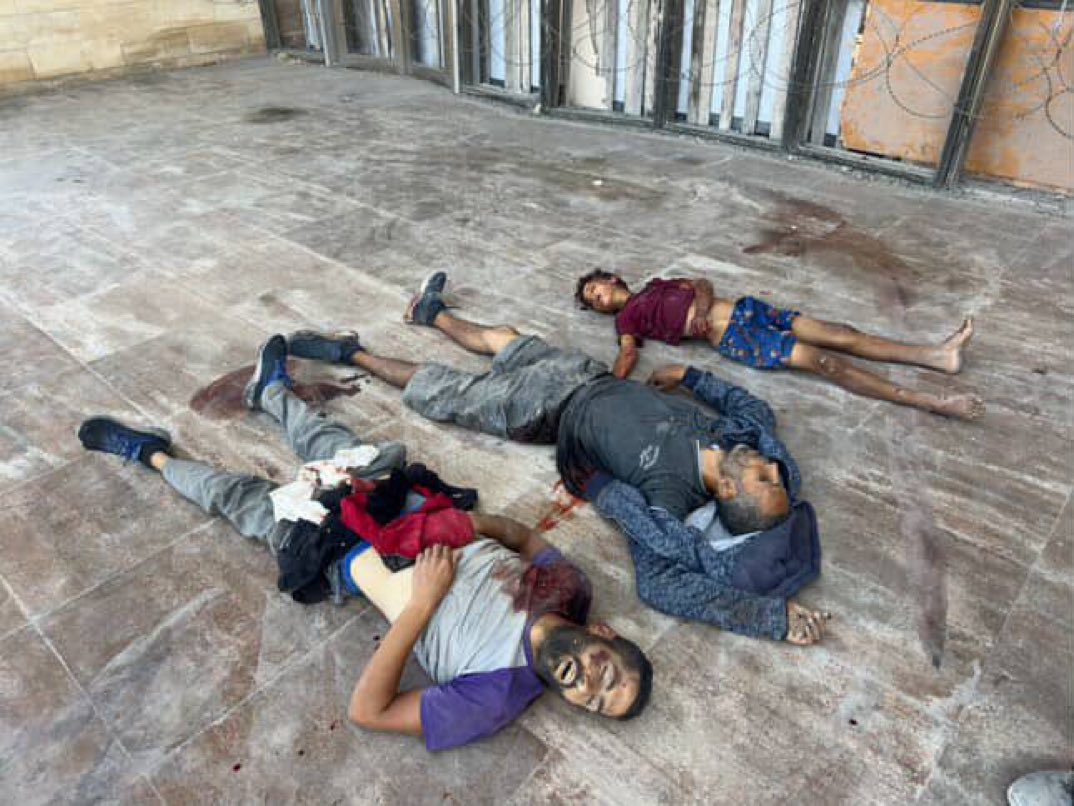 The execution of starving civilians at aid points continues…

Al-Awda Hospital reports 7 killed and 60 injuries — most of them children — after Israeli forces targeted crowds near an aid distribution point on Salah al-Din Street, south of Wadi Gaza in central Gaza.