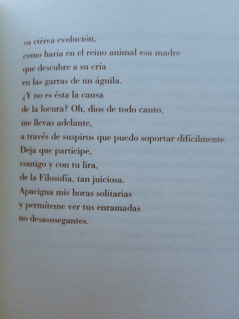 Lorenzo Oliván (@lorenzo_olivan) on Twitter photo John Keats, un poeta de sensaciones, celebrando el verano: "nosotros beberemos hasta hartarnos / dorado sol". Aquí tentado ya por la filosofía y por el desembarco de la reflexión en la sensación.
("Belleza y verdad" <a href="/PreTextosLibros/">Pre-Textos</a>) John Keats, un poeta de sensaciones, celebrando el verano: "nosotros beberemos hasta hartarnos / dorado sol". Aquí tentado ya por la filosofía y por el desembarco de la reflexión en la sensación.
("Belleza y verdad" <a href="/PreTextosLibros/">Pre-Textos</a>)